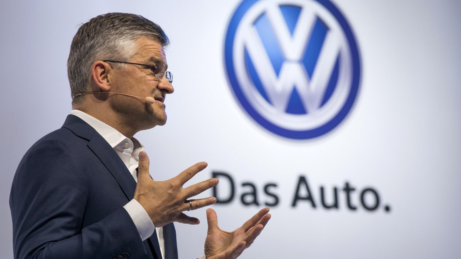 Thumbnail for Volkswagen busca un sustituto para la producción de componentes en Ucrania