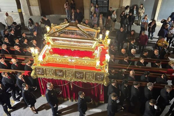 Santo Entierro en el Viernes Santo de Torrent