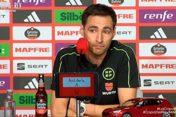 Las lágrimas de Ricardo de Burgos Bengoechea antes de la final de la Copa del Rey